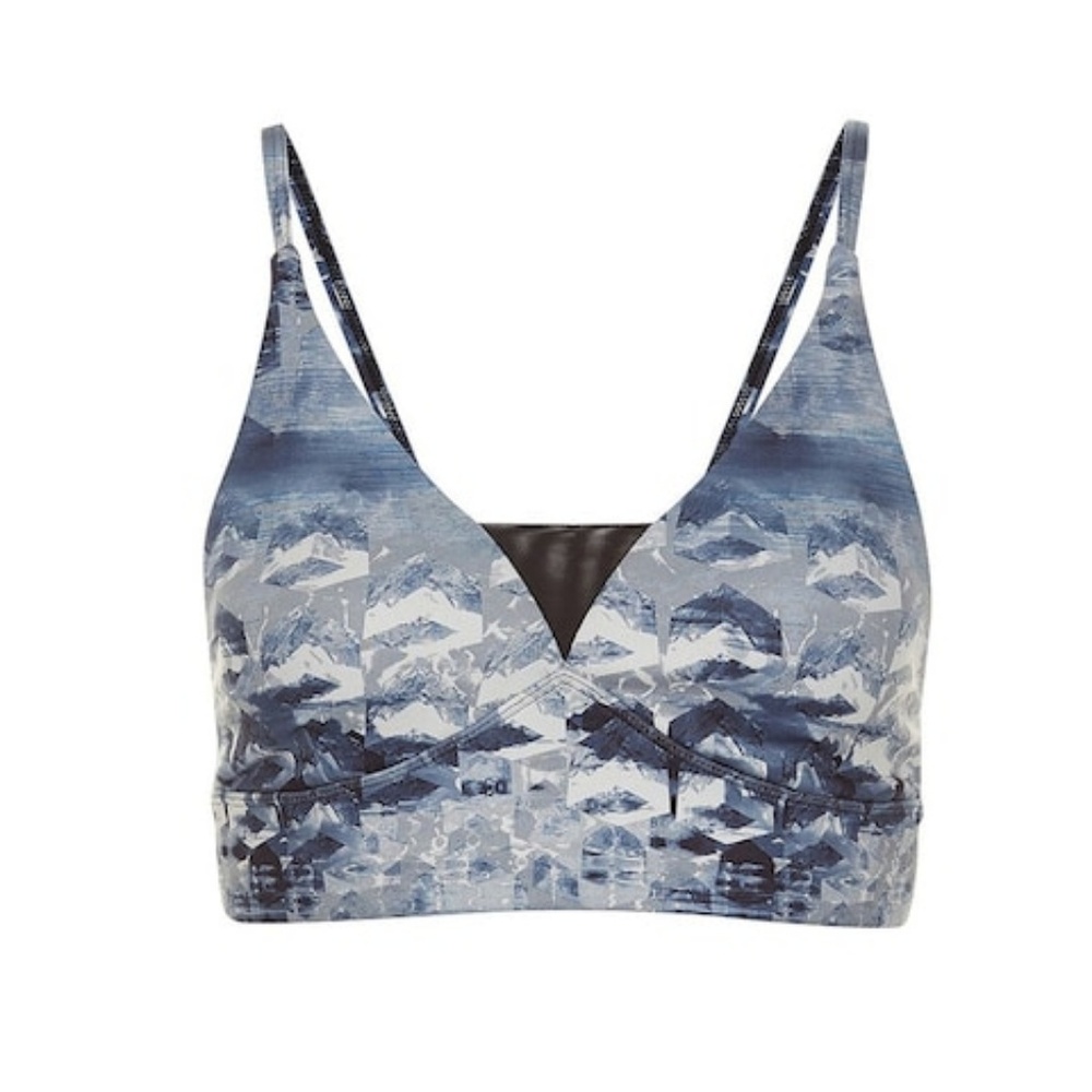 Sweaty Betty Kapotasana Bra in Sunstone Blue